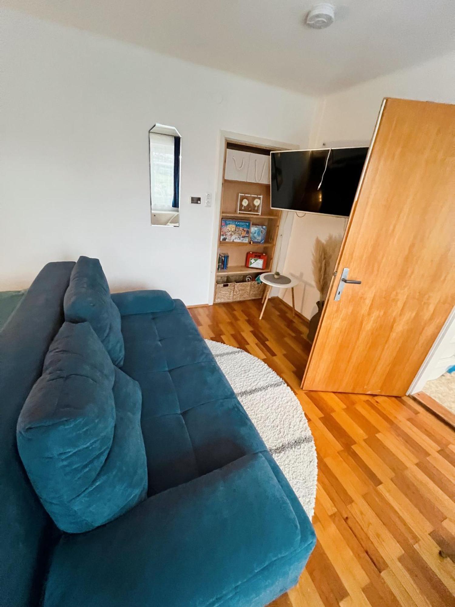 Gemütlicher Raum, Gampern Habitación foto